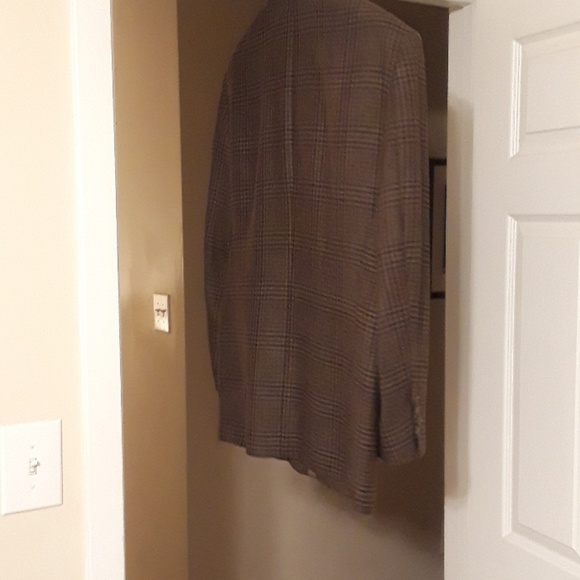 Sport Coat - Picture 3 of 5